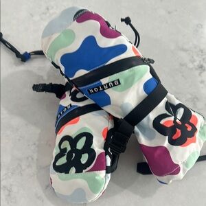 Burton White and Blue Mittens Insulated Winter Accessories